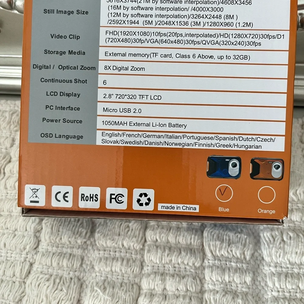 Waterproof Digital Camera with 2.8